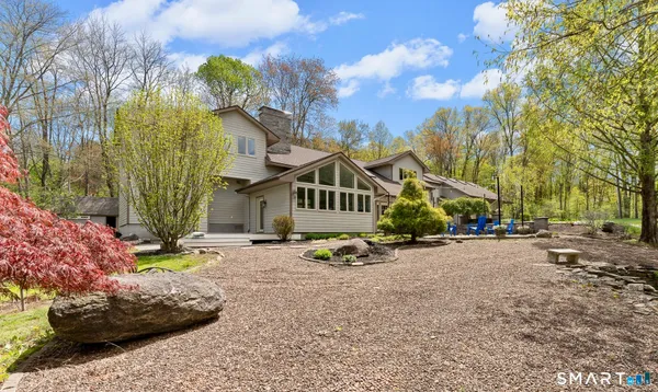 $1,290,000 | 500 Thrall Avenue, Suffield, CT 06078
