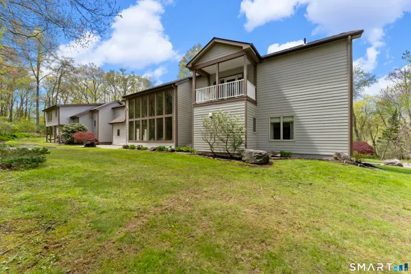 $1,290,000 | 500 Thrall Avenue, Suffield, CT 06078