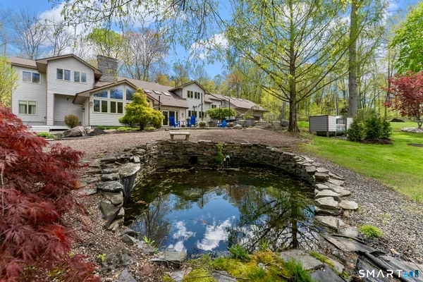 $1,290,000 | 500 Thrall Avenue, Suffield, CT 06078