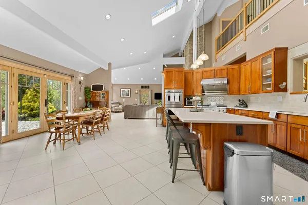$1,290,000 | 500 Thrall Avenue, Suffield, CT 06078