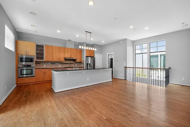 $650,000 | 4212 Bowser Avenue, Unit C, Dallas, TX 75219