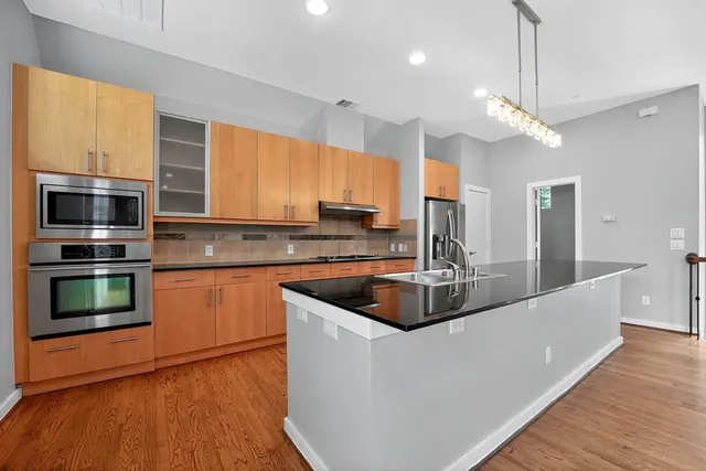 $650,000 | 4212 Bowser Avenue, Unit C, Dallas, TX 75219