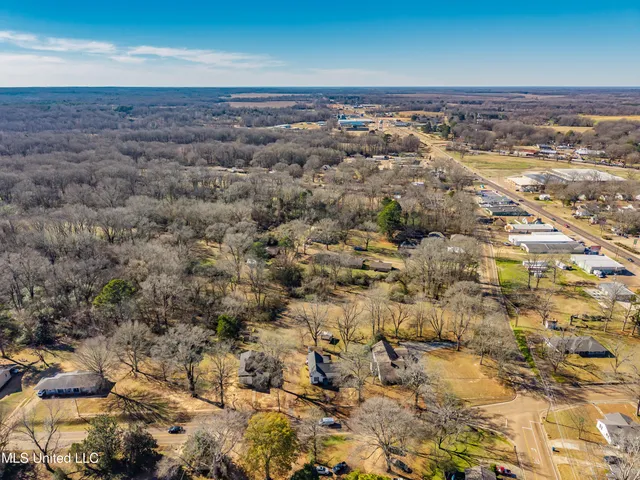 $165,000 | 210 Eureka Street, Batesville, MS 38606