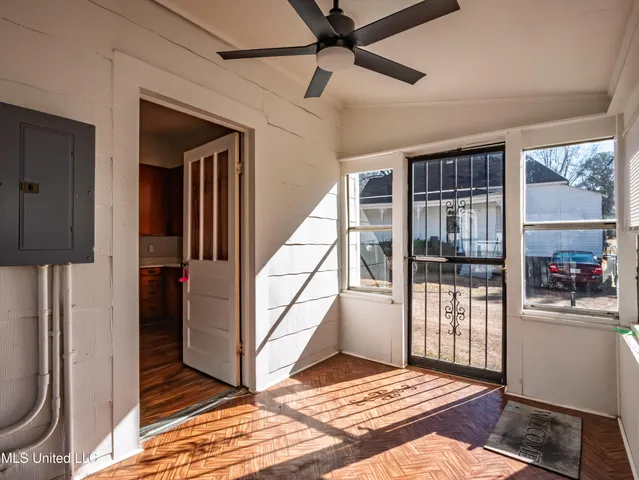 $165,000 | 210 Eureka Street, Batesville, MS 38606