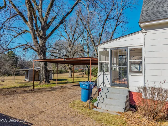 $165,000 | 210 Eureka Street, Batesville, MS 38606