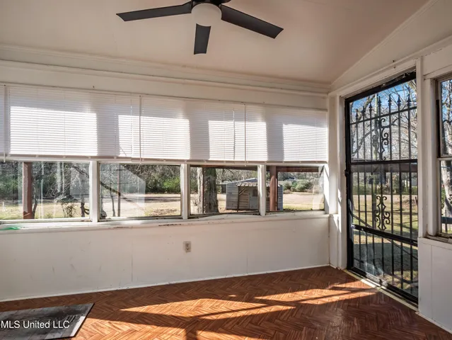 $165,000 | 210 Eureka Street, Batesville, MS 38606