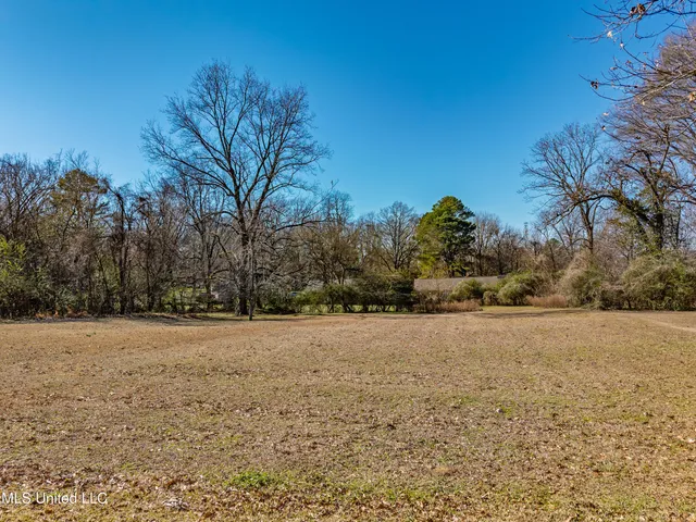 $165,000 | 210 Eureka Street, Batesville, MS 38606