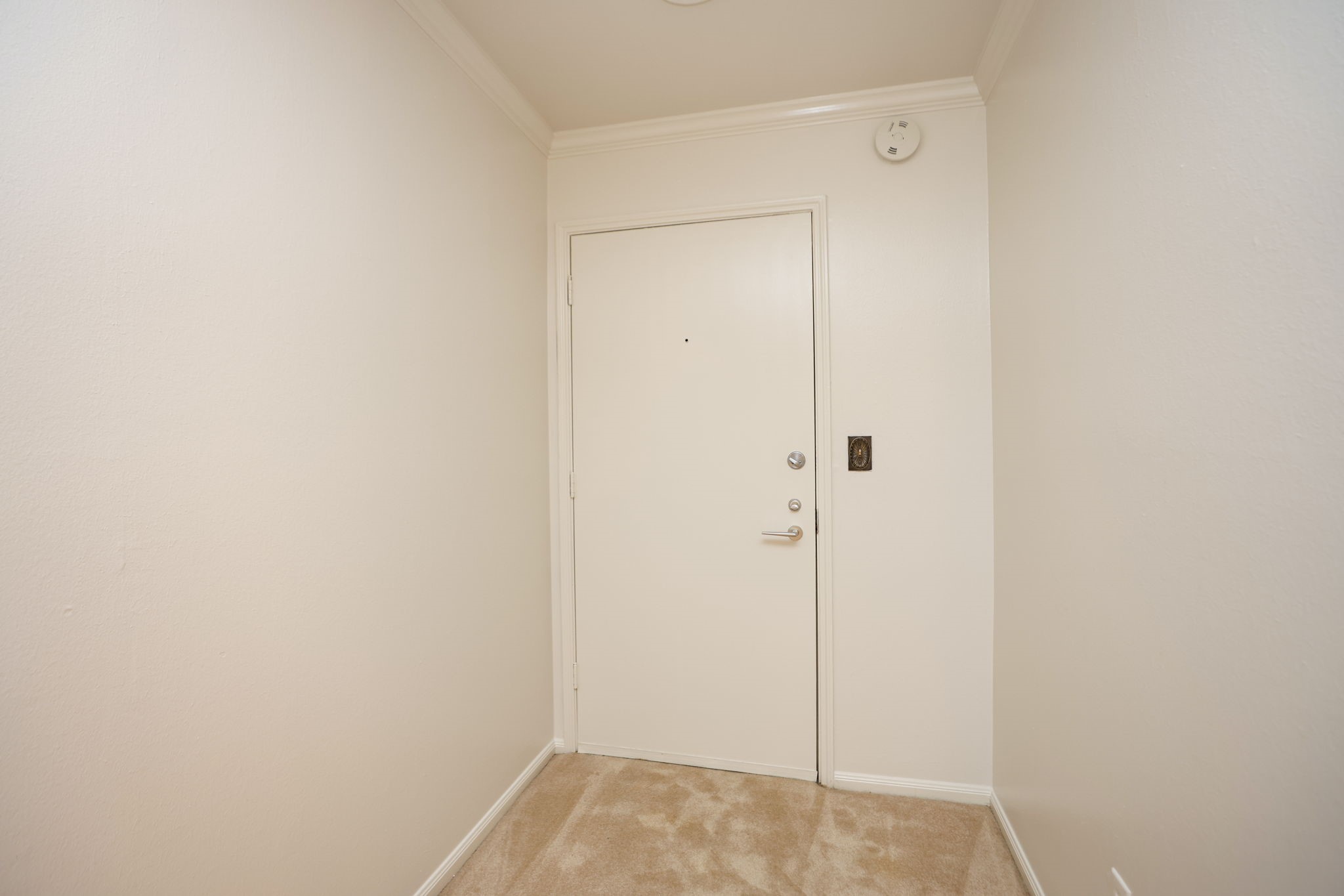 666 South Ripple Creek Drive, Unit 666 Houston, TX 77057 - Photo 28 of 49 a view of room