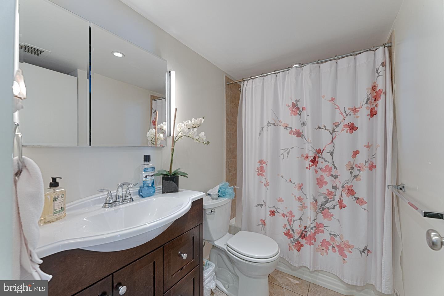 224-30 West Rittenhouse Square, Unit 2501 Philadelphia, PA 19103 - Photo 14 of 24