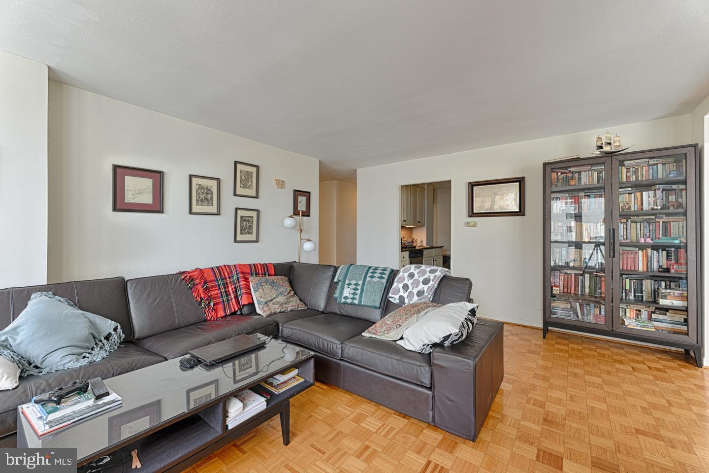 224-30 West Rittenhouse Square, Unit 2501 Philadelphia, PA 19103 - Photo 2 of 24