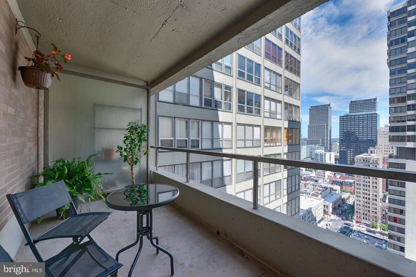 224-30 West Rittenhouse Square, Unit 2501 Philadelphia, PA 19103 - Photo 5 of 24