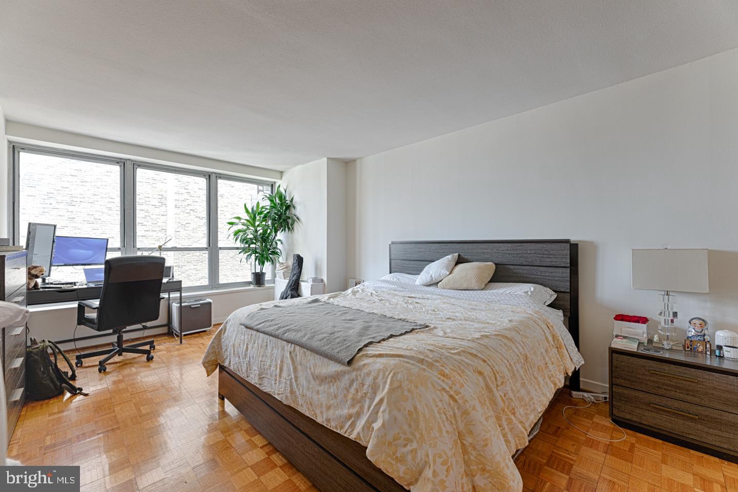 224-30 West Rittenhouse Square, Unit 2501 Philadelphia, PA 19103 - Photo 9 of 24