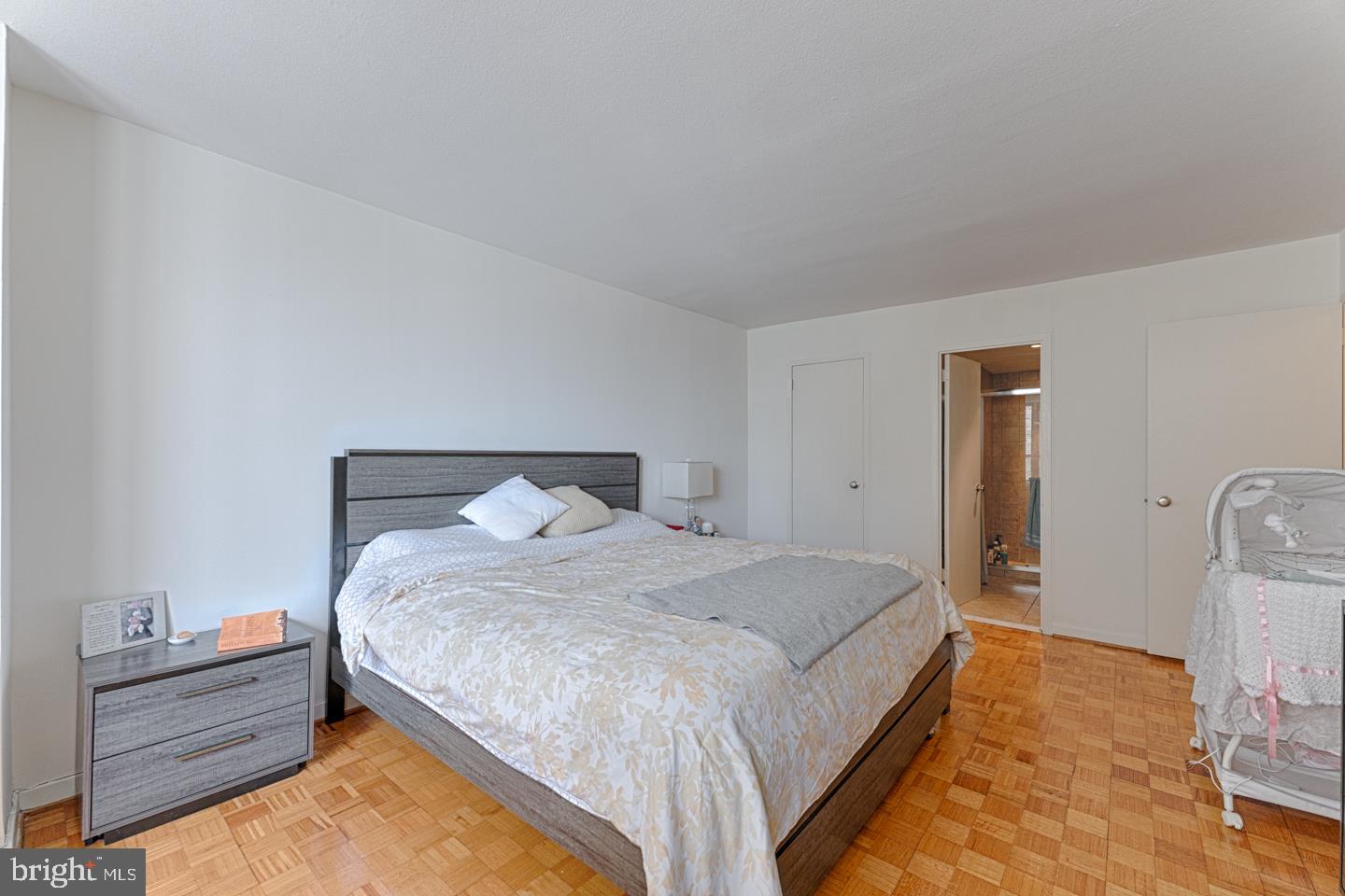 224-30 West Rittenhouse Square, Unit 2501 Philadelphia, PA 19103 - Photo 10 of 24