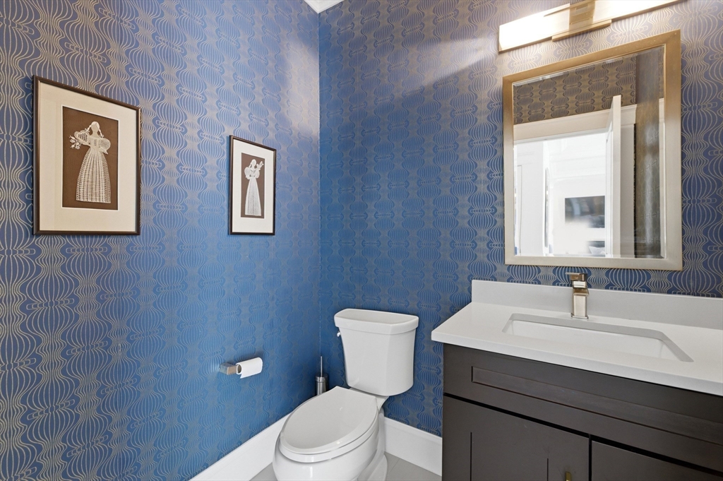 4 Augustus Road Lexington, MA 02421 - Photo 28 of 35