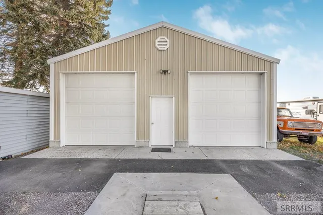 $412,000 | 1077 East 1400 North, Shelley, ID 83274