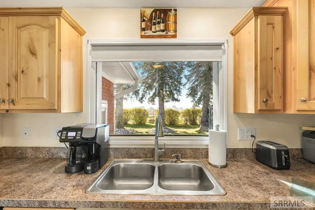 $412,000 | 1077 East 1400 North, Shelley, ID 83274