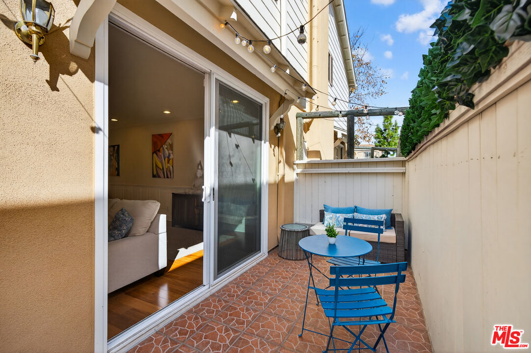928 11th Street, Unit 2 Santa Monica, CA 90403 - Photo 20 of 46