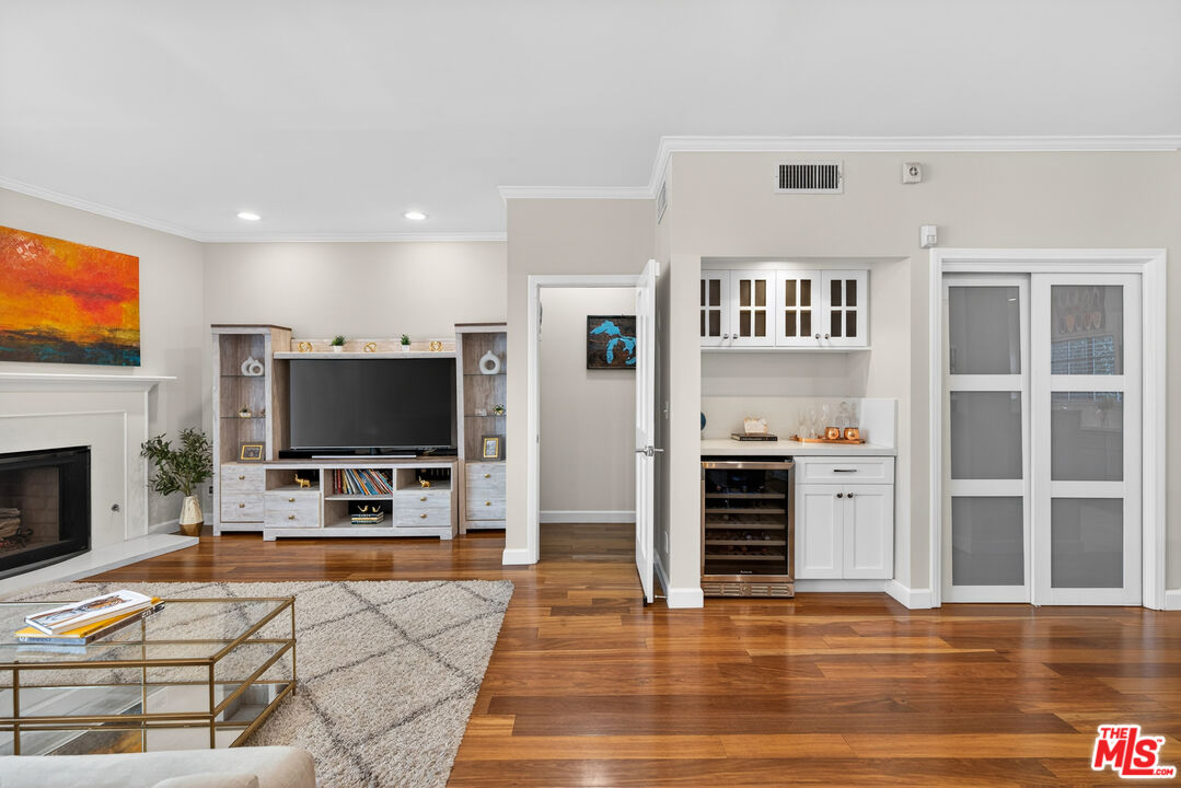 928 11th Street, Unit 2 Santa Monica, CA 90403 - Photo 39 of 46