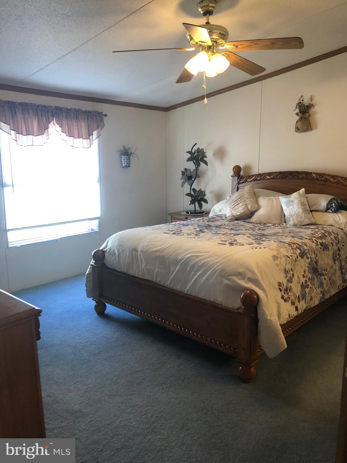 16937 Alcott Road Hagerstown, MD 21740 - Photo 26 of 36 large master suite