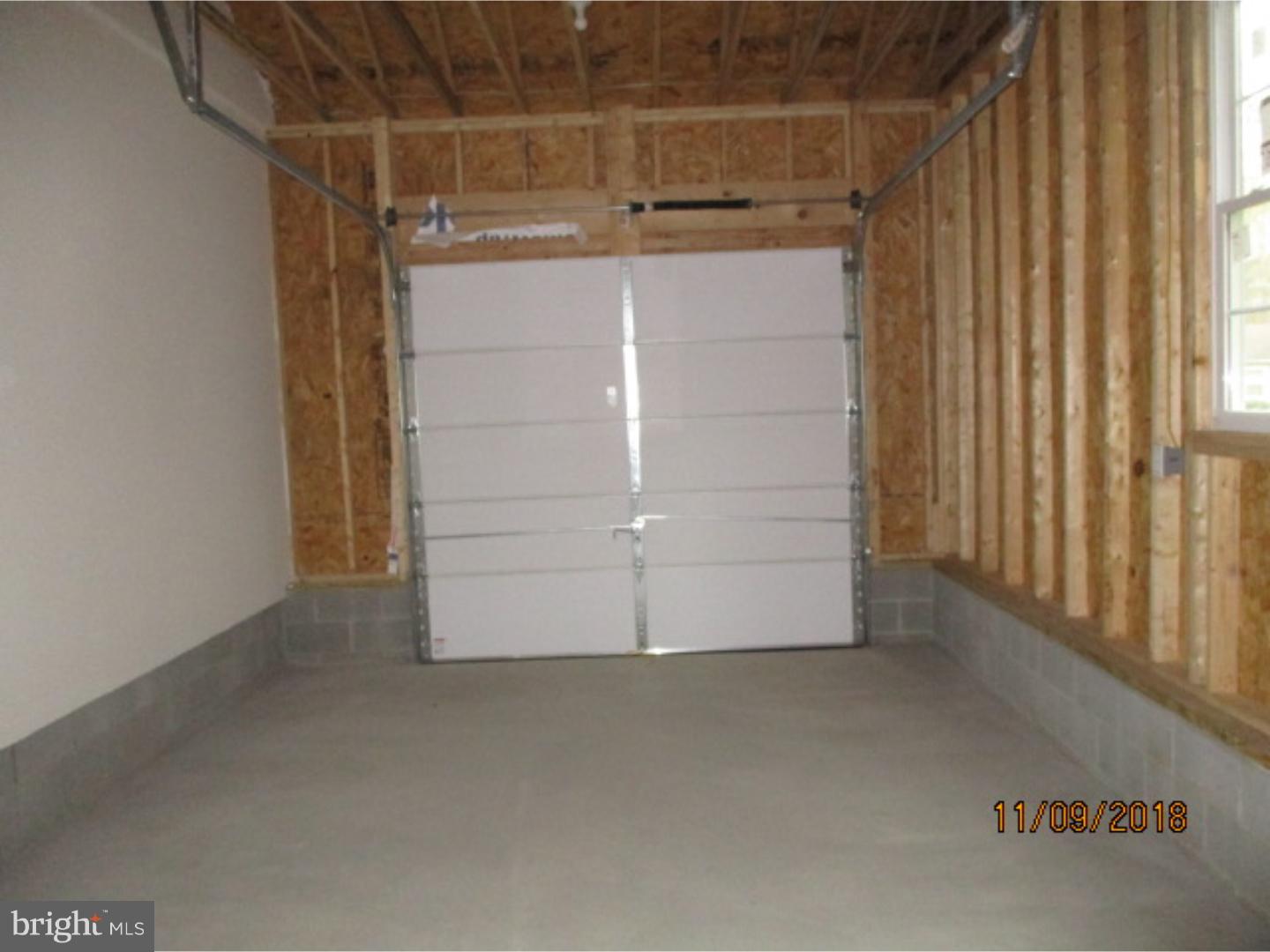 18171 Fleatown Road Ellendale, DE 19941 - Photo 21 of 24 Garage