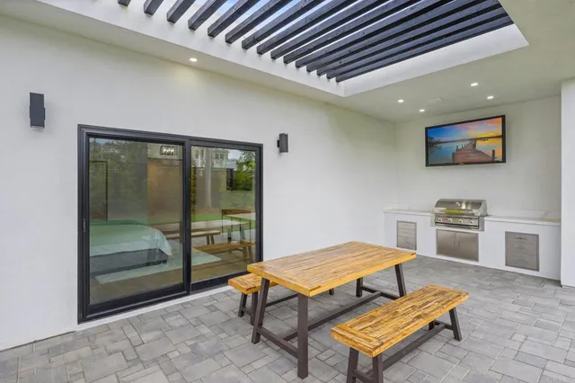 $4,200,000 | 810 Seabright Lane, Solana Beach, CA 92075