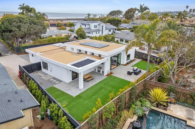 $4,200,000 | 810 Seabright Lane, Solana Beach, CA 92075