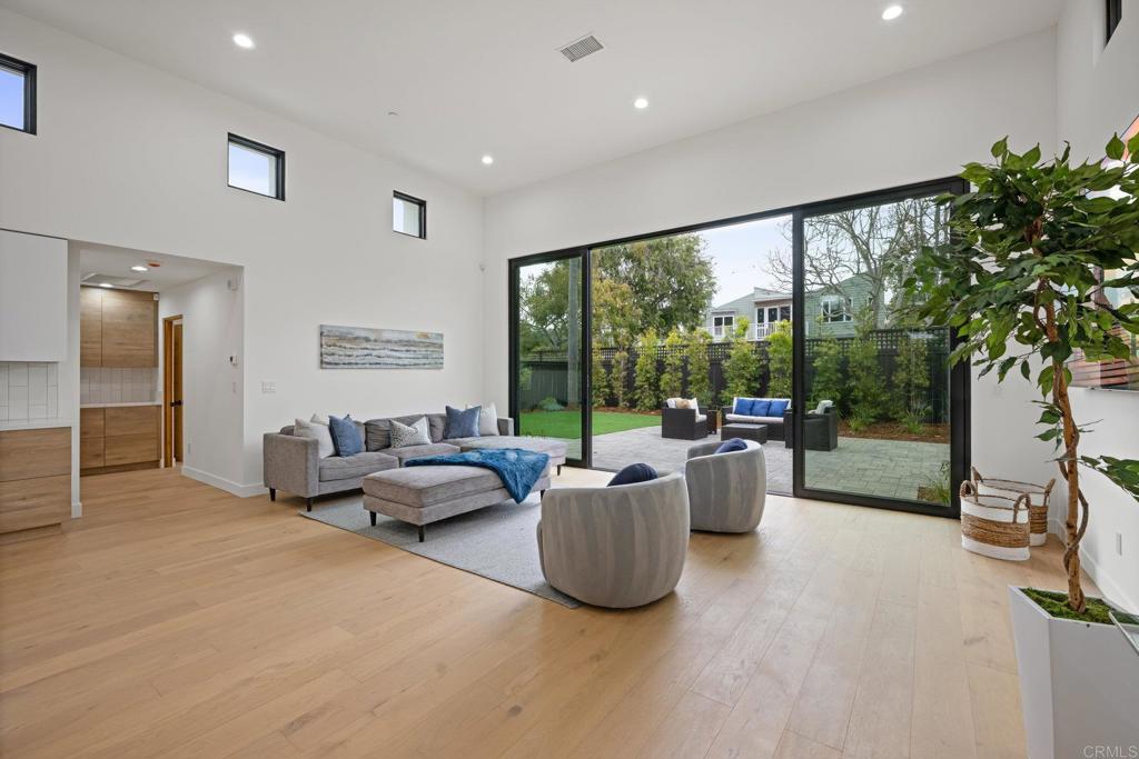 810 Seabright Lane Solana Beach, CA 92075 - Photo 22 of 51