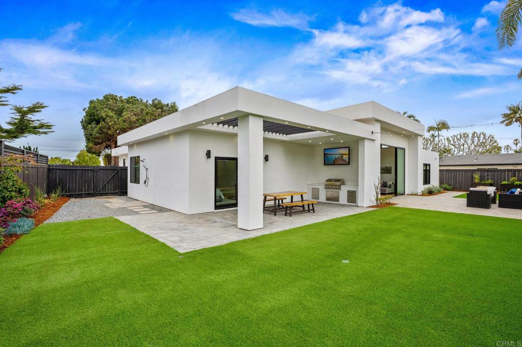 810 Seabright Lane Solana Beach, CA 92075 - Photo 4 of 51