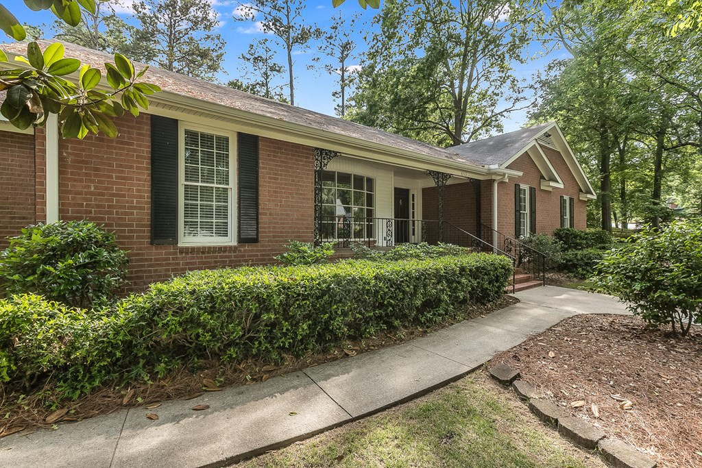 3713 Inverness Way Martinez, GA 30907 - Photo 8 of 64 Gallery Image 8