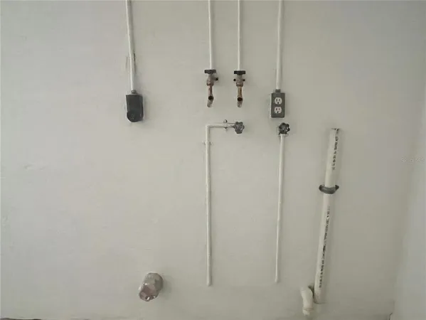 $250,000 | 2052 West Stryker Road, Avon Park, FL 33825