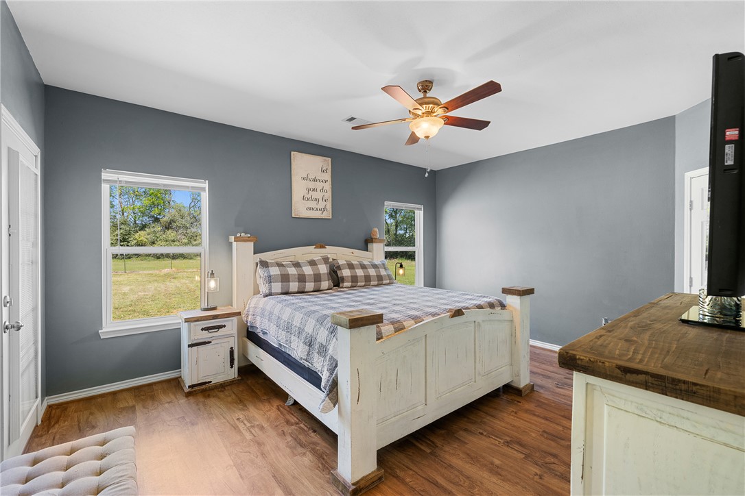 1389 Hollis Road Madisonville, TX 77864 - Photo 13 of 42