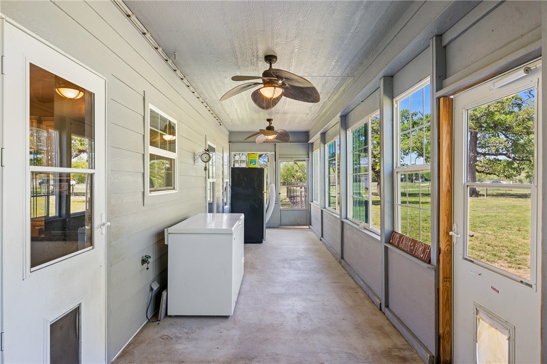 1389 Hollis Road Madisonville, TX 77864 - Photo 25 of 42