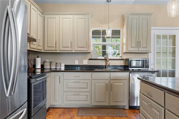 $575,000 | 1389 Hollis Road, Madisonville, TX 77864