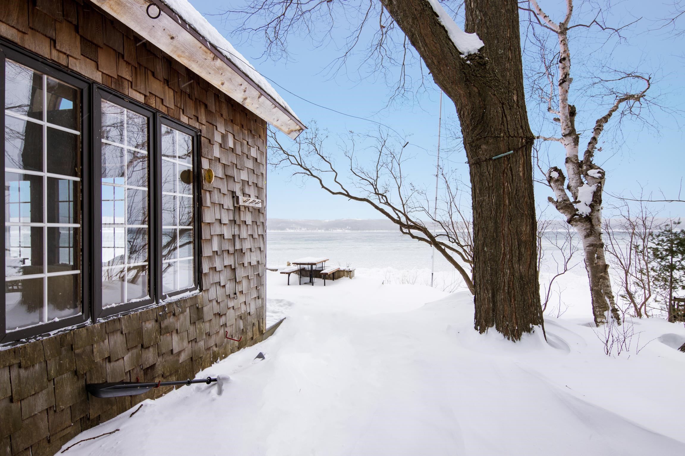 10 South Stony Point Road Suttons Bay, MI 49682 - Photo 34 of 58