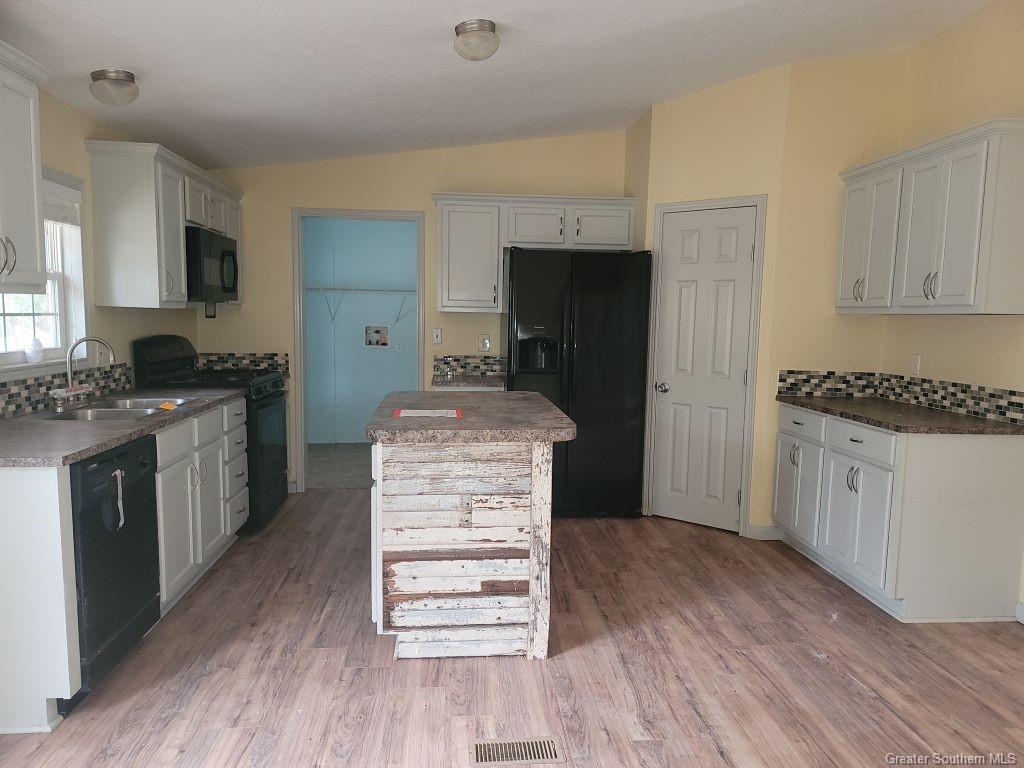 1659 Arledge Road Vinton, LA 70668 - Photo 4 of 15 Gallery Image 4