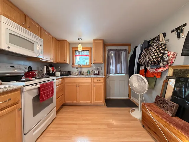 $129,900 | 31 Delmont Street, Presque Isle, ME 04769