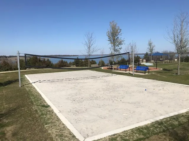 a view of a tennis court