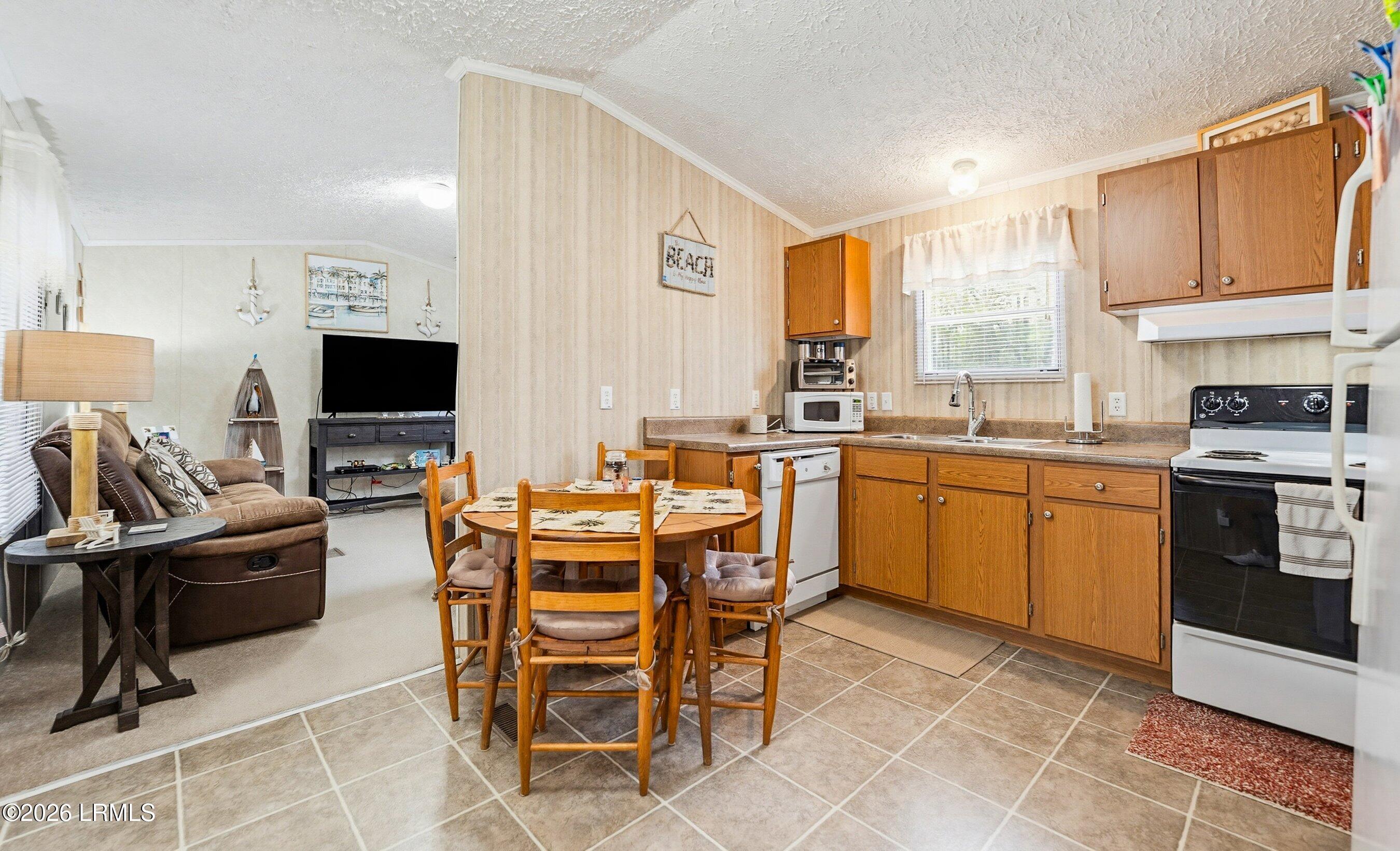 3 Shamrock Road St. Helena Island, SC 29920 - Photo 4 of 33 DSC04223-76-1.jpg-SMALL