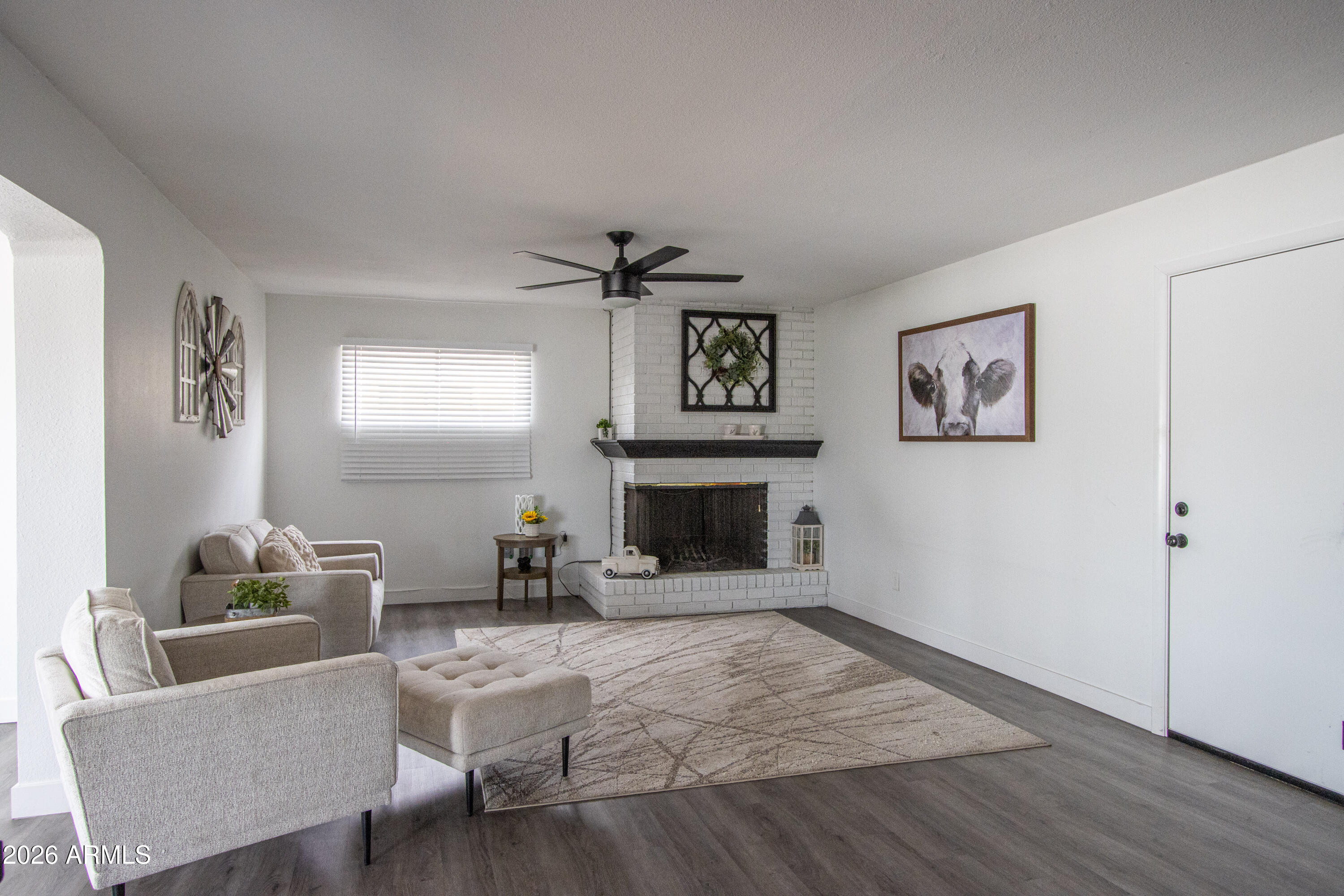 122 East Del Rio Drive Tempe, AZ 85282 - Photo 17 of 36 122 E Del Rio-8