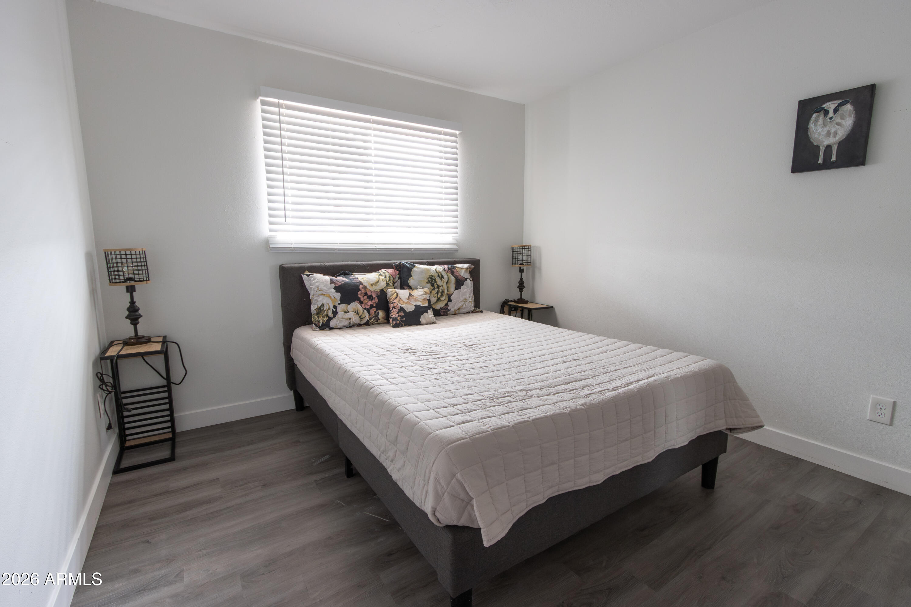 122 East Del Rio Drive Tempe, AZ 85282 - Photo 29 of 36 122 E Del Rio-23