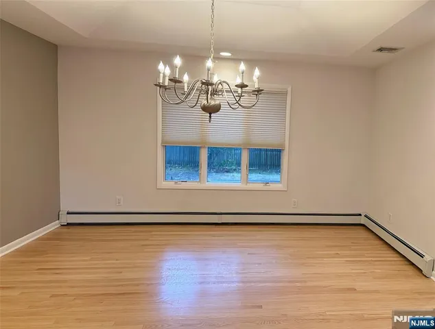 $5,700 | 38 South Virginia Court, Englewood Cliffs, NJ 07632