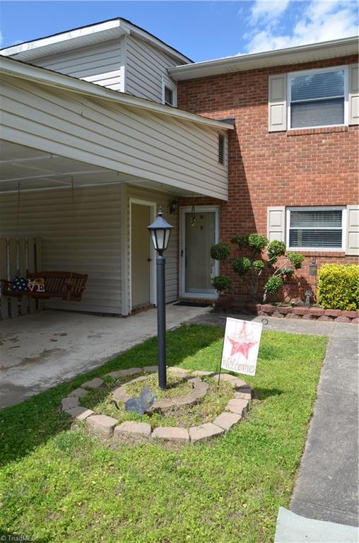 2235 Shadow Valley Road High Point, NC 27265 - Photo 1 of 18 3 Bedroom 2.5 bath townhome/condo in Davidson County.