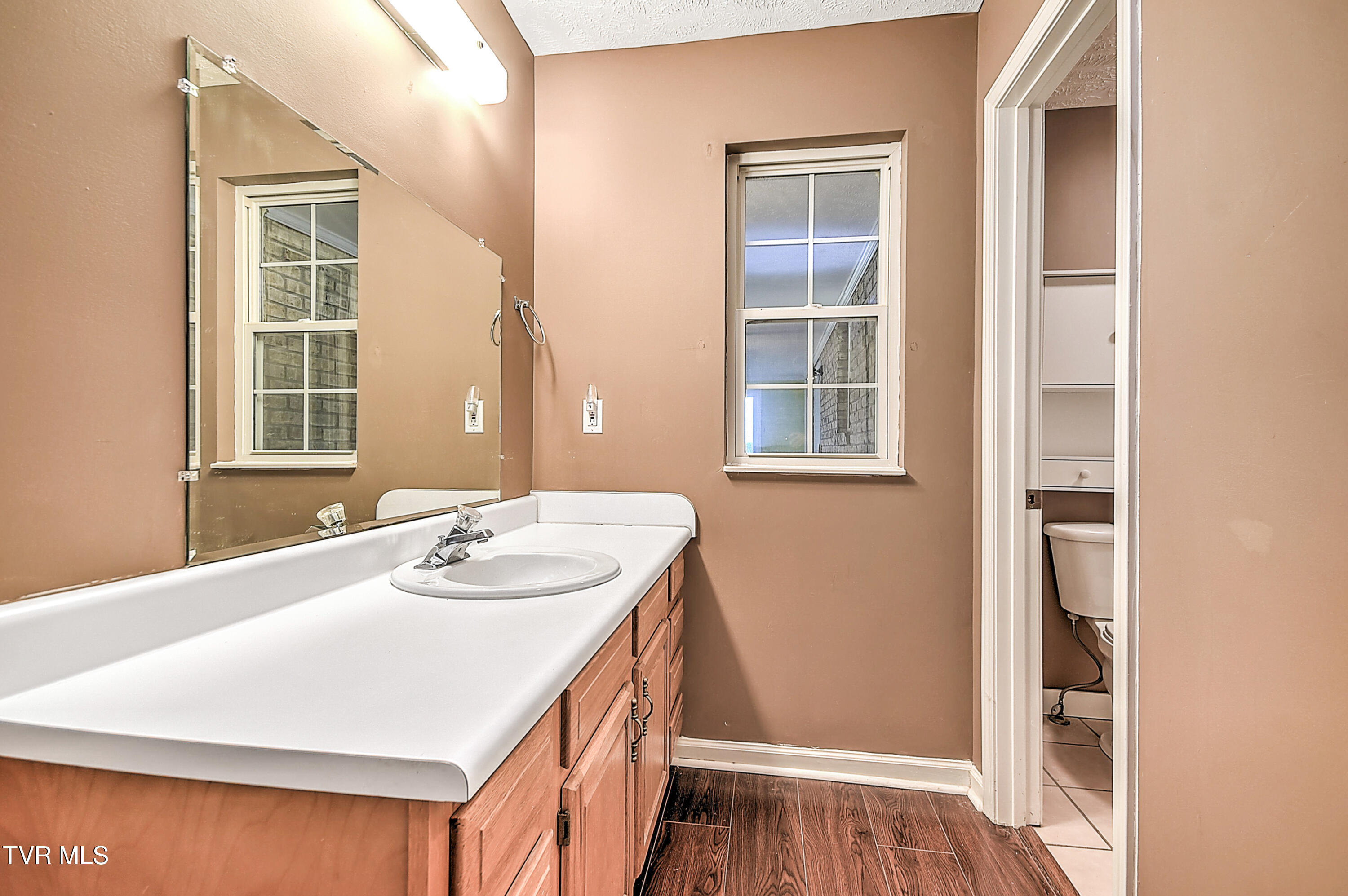 366 Reynolds Road Elizabethton, TN 37643 - Photo 34 of 49 366 Reynolds JF-40