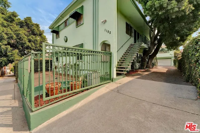 $1,995 | 1154 Irolo Street, Los Angeles, CA 90006
