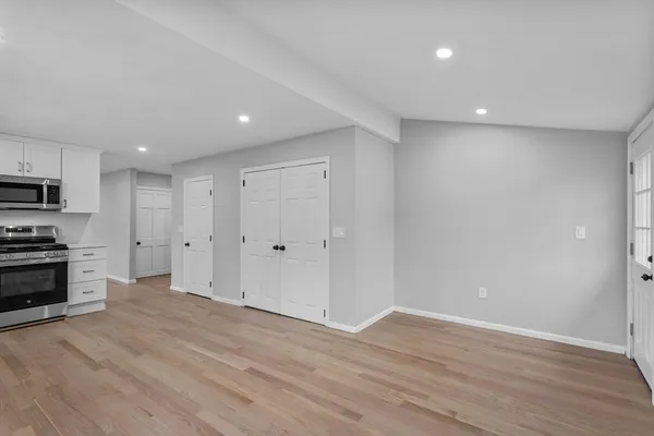 $2,895 | 328 Bolivar Street, Unit 2, Canton, MA 02021
