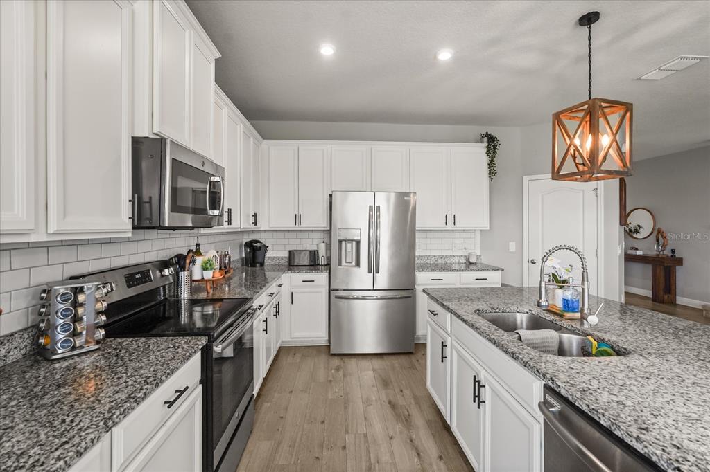 3943 Crawley Down Loop Sanford, FL 32773 - Photo 19 of 56
