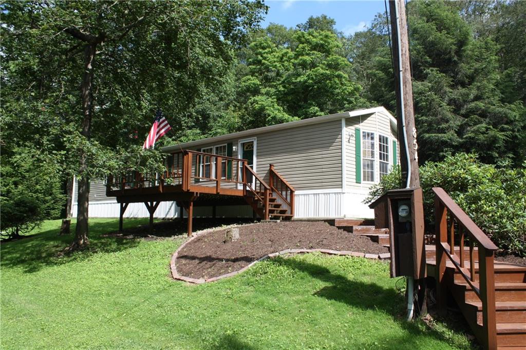 854 Valley View Road Eighty Four, PA 15330 - Photo 1 of 18