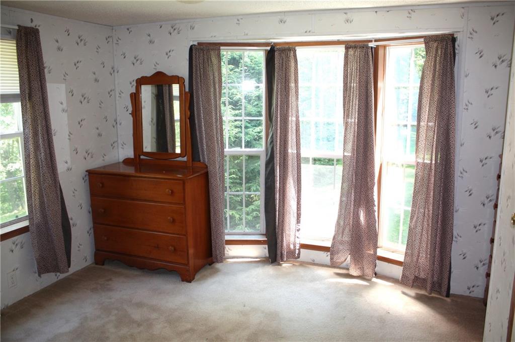 854 Valley View Road Eighty Four, PA 15330 - Photo 13 of 18