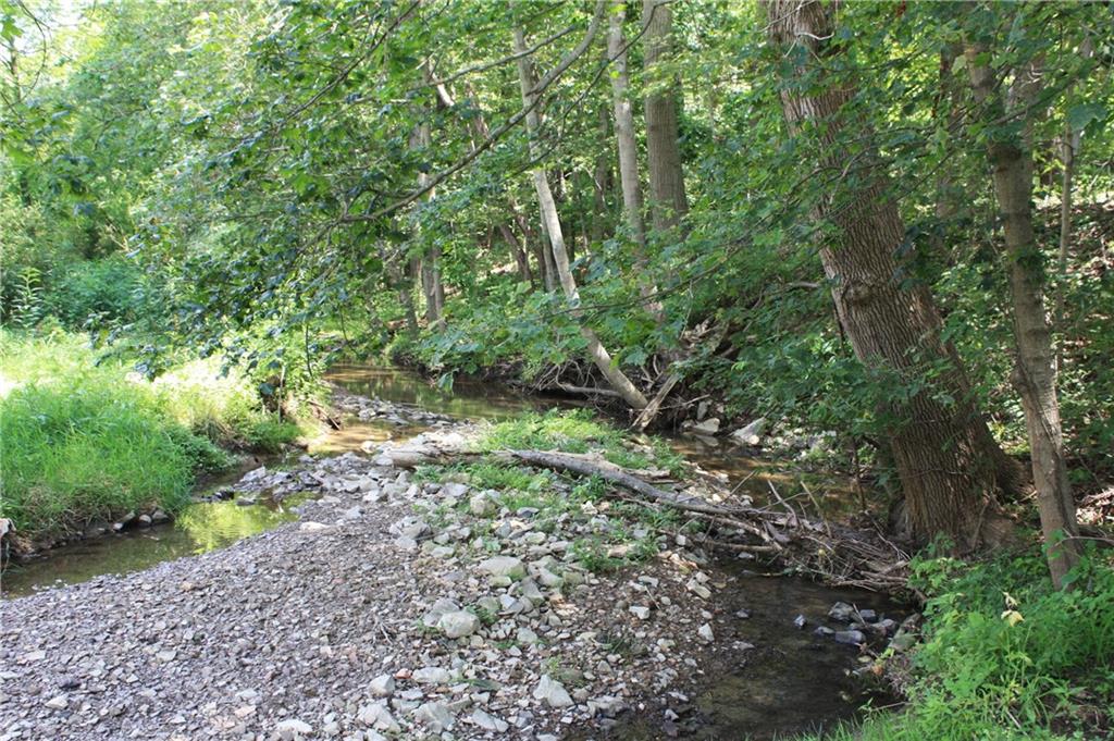 854 Valley View Road Eighty Four, PA 15330 - Photo 17 of 18
