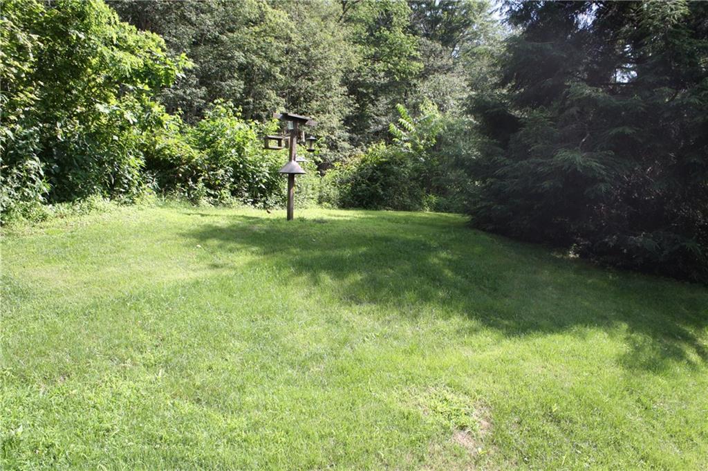 854 Valley View Road Eighty Four, PA 15330 - Photo 5 of 18